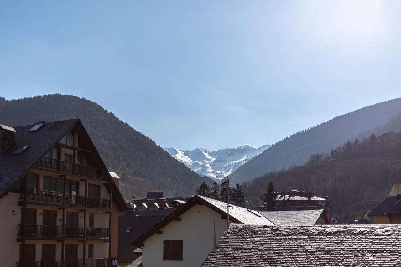 Apartamento Con Encanto Vielha Exteriör bild