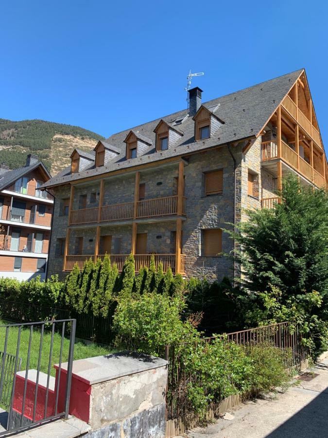 Apartamento Con Encanto Vielha Exteriör bild